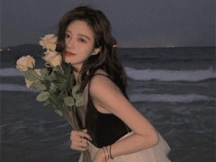 听起来很伤感独孤的句子 2021心里总是空空的